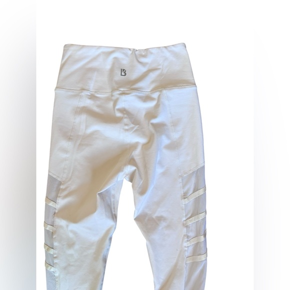 BUFFBUNNY Mesh High Waisted White Leggings Women’s Size S - Picture 8 of 12